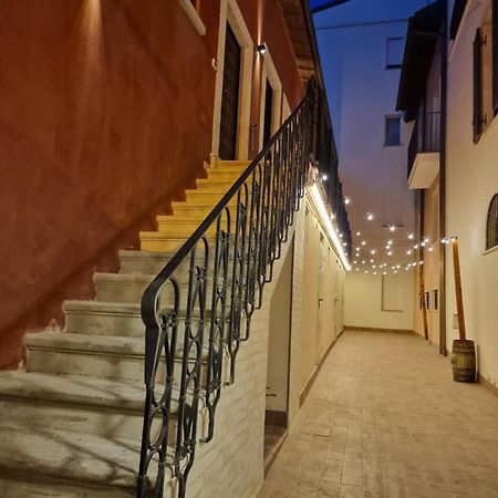 Villa Vagabondando Travel House à LʼAquila Extérieur photo